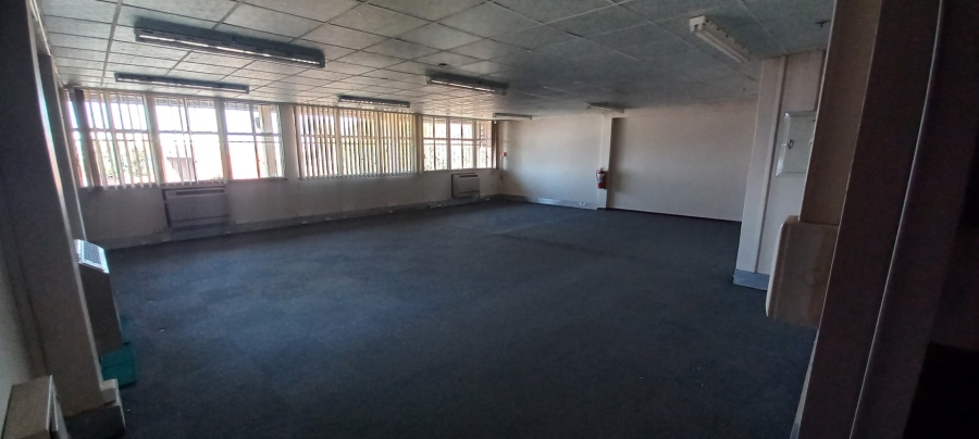 Commercial Property for Sale in Hamilton Free State